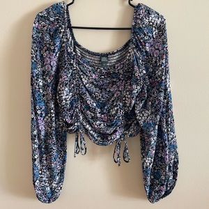 Wild Fable Cropped Long Sleeve Floral Top